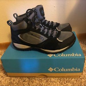 Columbia Access Point II Mid Waterproof hiking bt